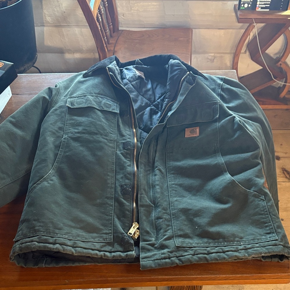 Carhartt Men's Dark Green insulated jacket